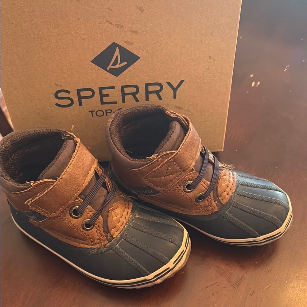 Sperry Kids Brown and Navy Waterproof Duck Boots Toddler Size 7